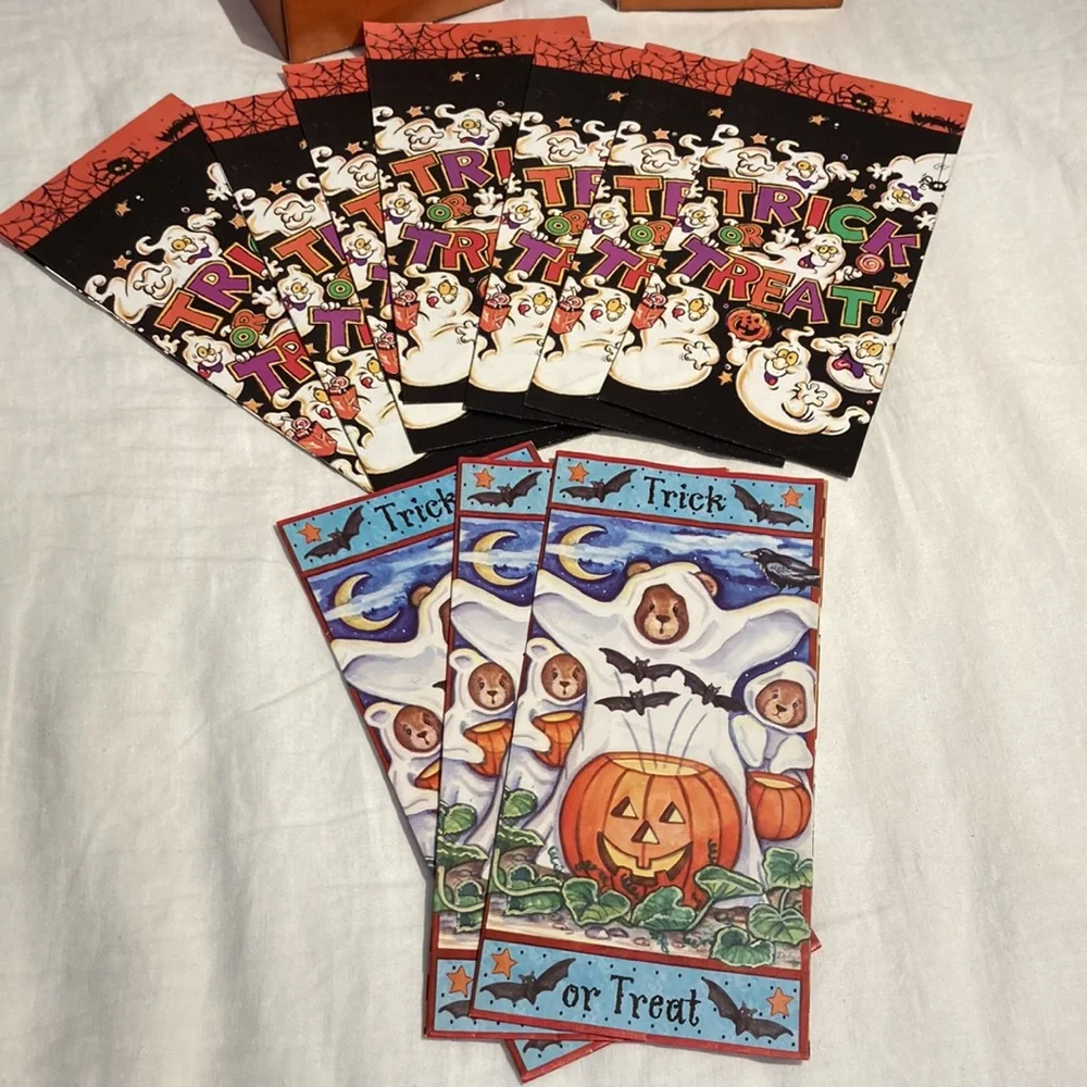 Halloween bundle led orange lights trick or treat  10 bags and more